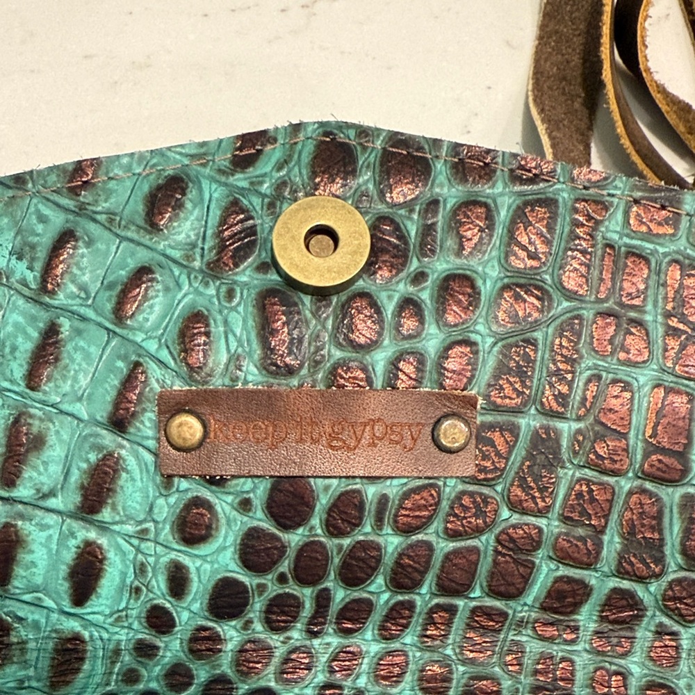 Keep it Gypsy crossbody set - Picture 2 of 6